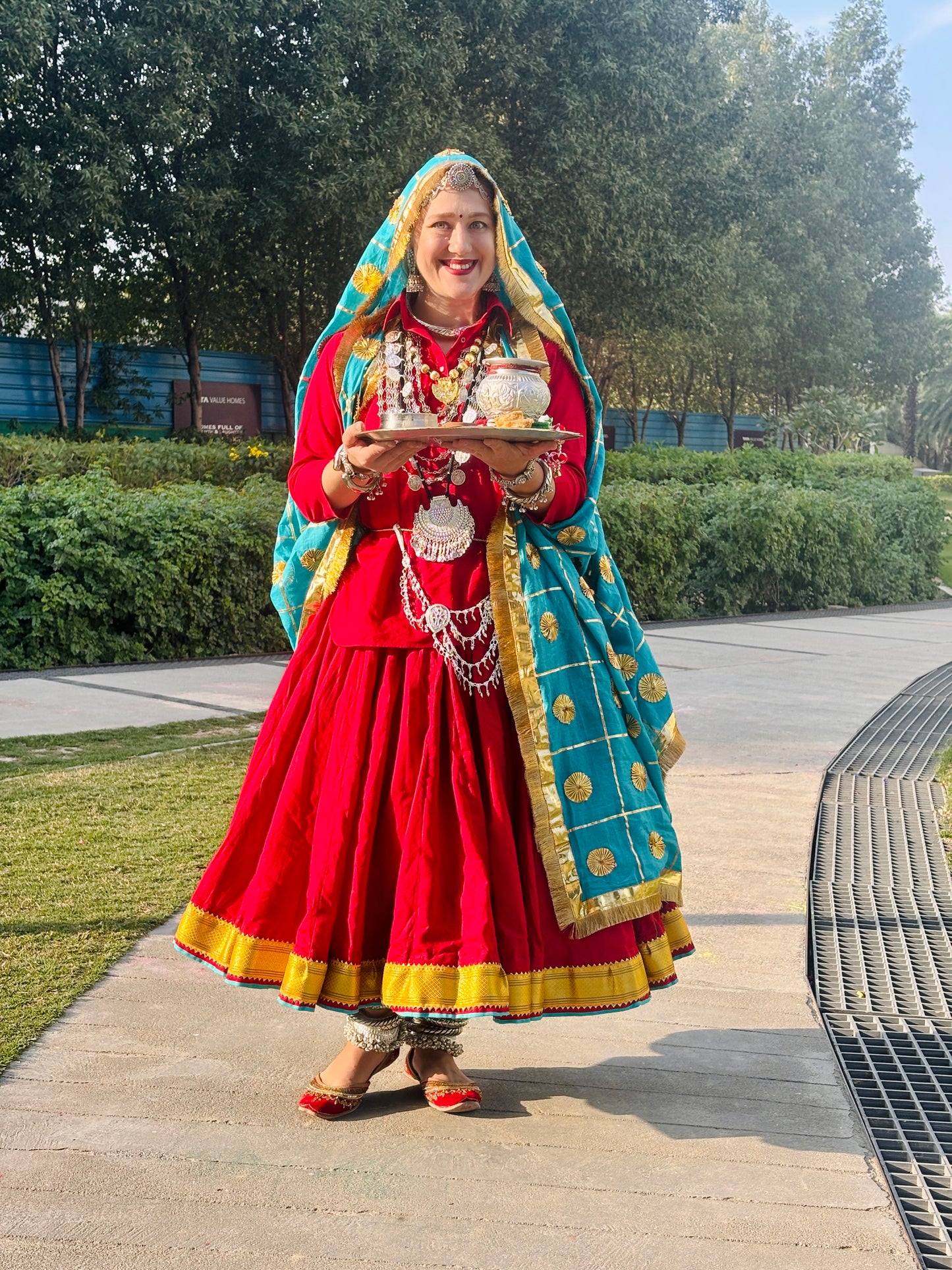 Maroon Royal Elegance Reversible Cotton Haryanvi Daman Kurti Chunni Set