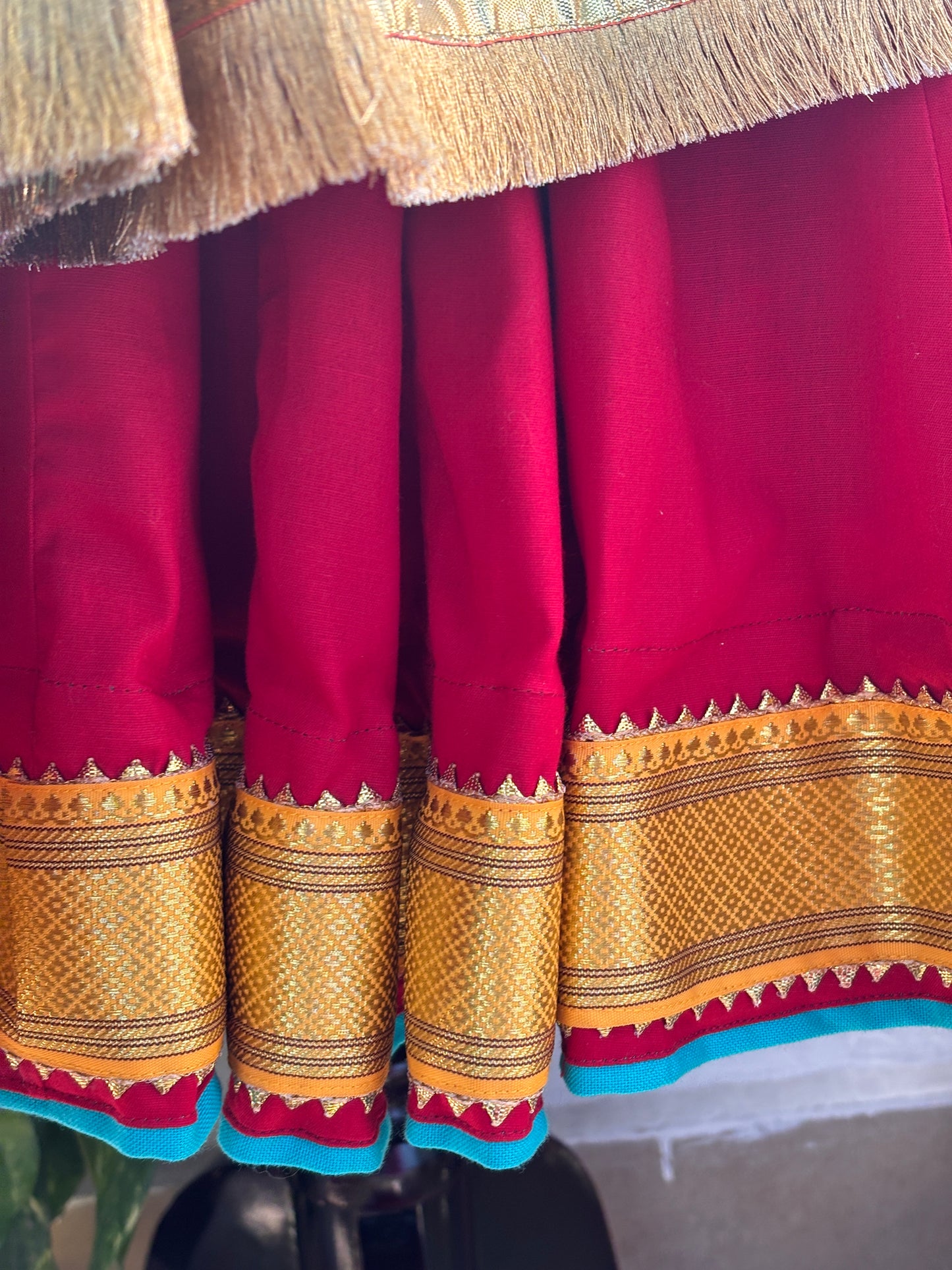 Maroon Royal Elegance Reversible Cotton Haryanvi Daman Kurti Chunni Set